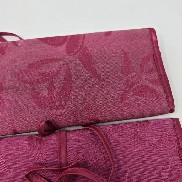 JEWELRY TRAVEL POUCH CASE LOT OF 4 GORJANA MARY KAY MILA PAOLI RED PINK STORAGE - Picture 13 of 16